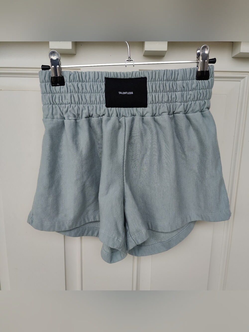 Talentless  shorts Size S